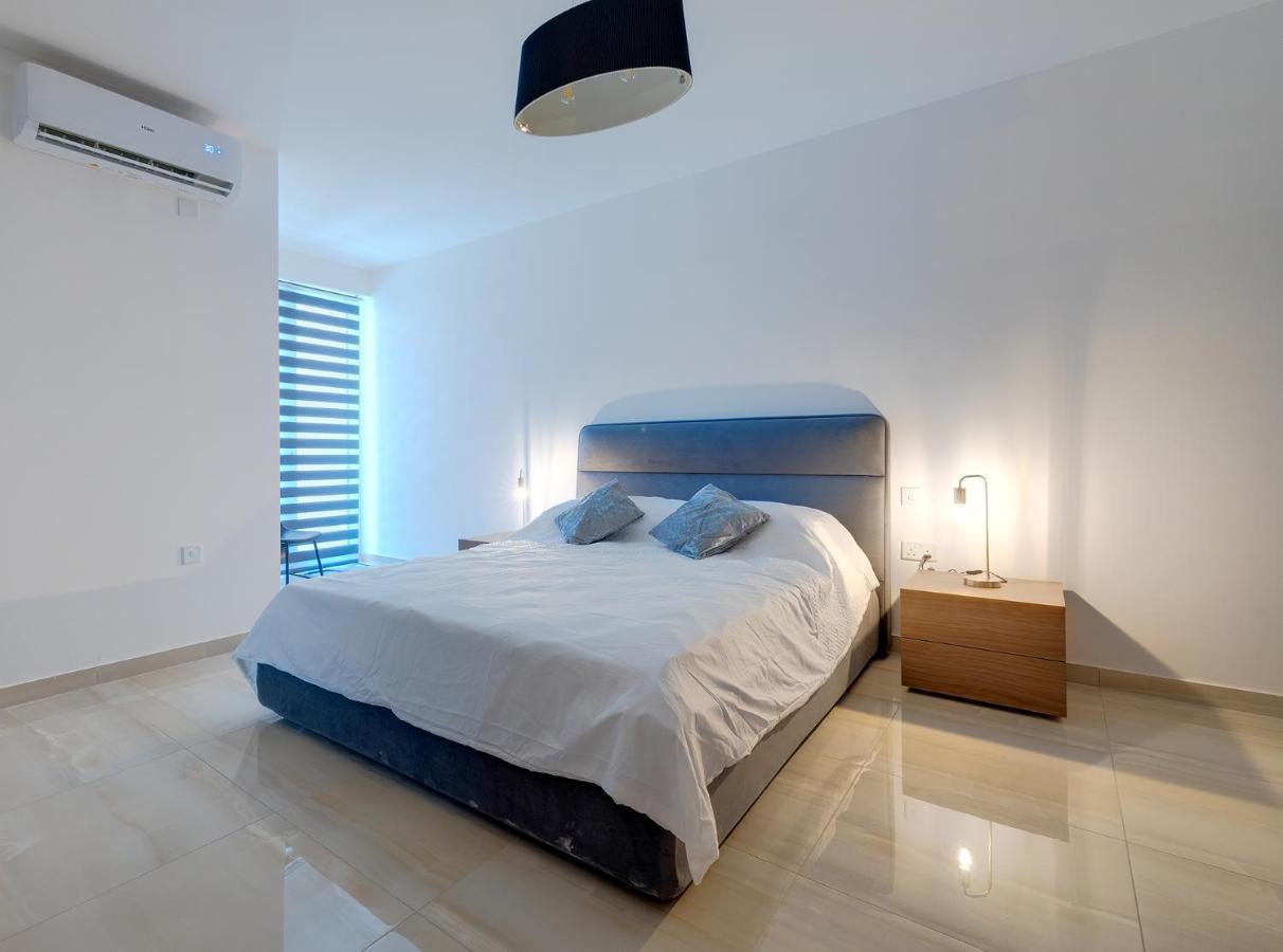 Chic 2Br Apartment, Ideal Location Ta Xbiex Ngoại thất bức ảnh