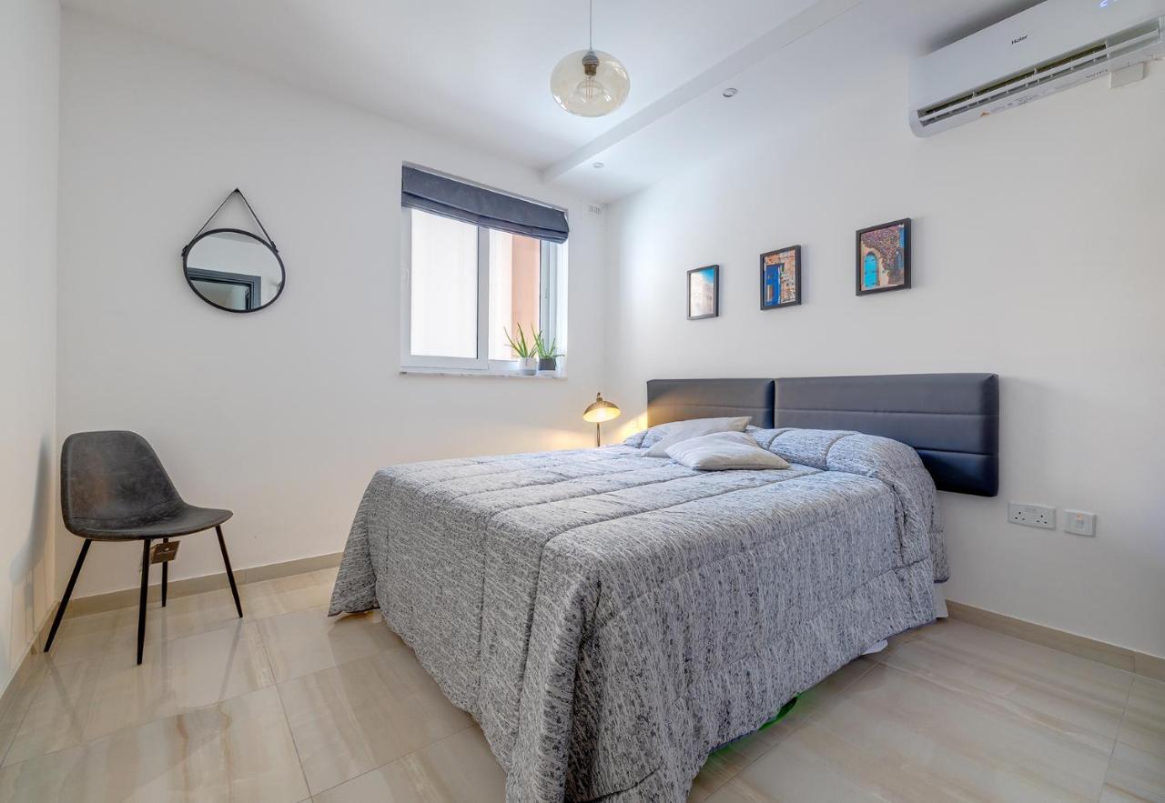 Chic 2Br Apartment, Ideal Location Ta Xbiex Ngoại thất bức ảnh