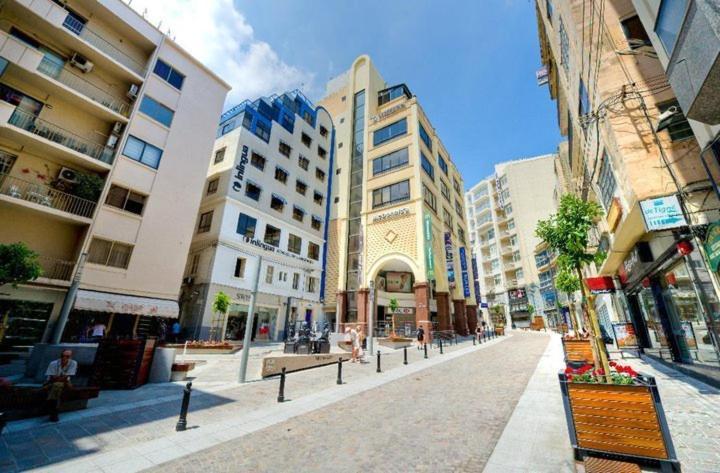 Chic 2Br Apartment, Ideal Location Ta Xbiex Ngoại thất bức ảnh